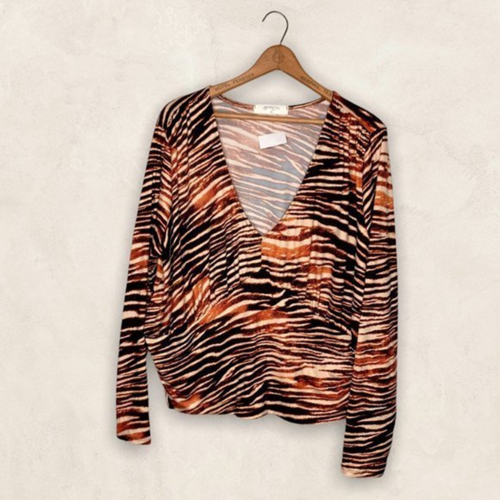 New‎ Altar'd State 1X 2X A Beautiful Soul Arula Zebra Brushed Stretch V-Neck Top